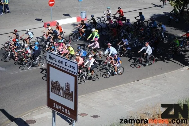 Foto de archivo del Día de la Bici