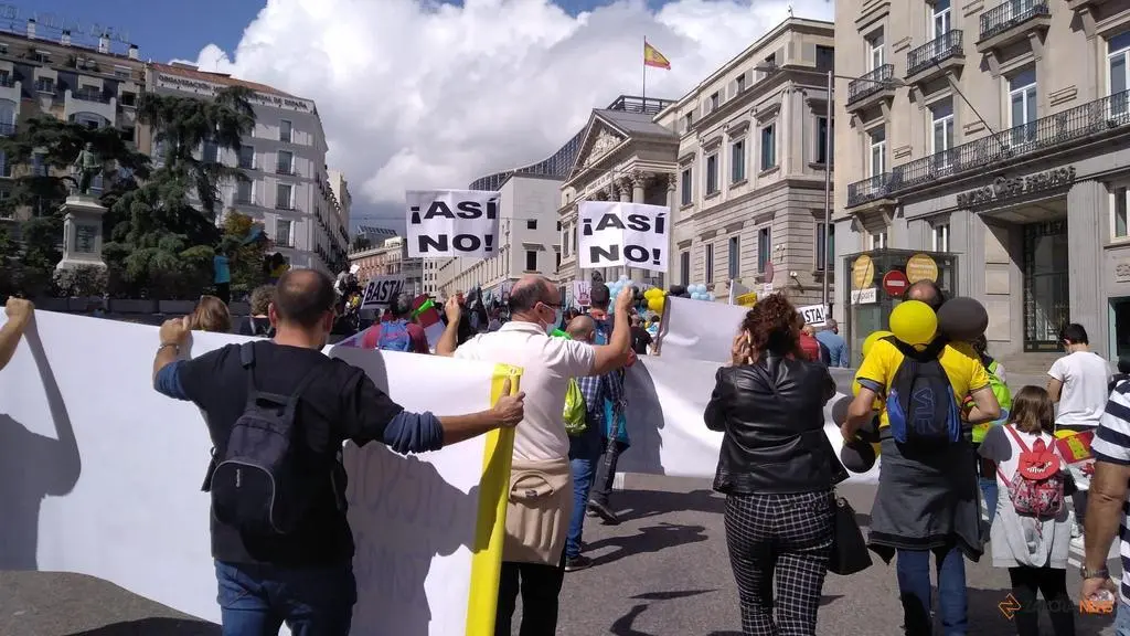 Protesta de zamoranos en Madrid contra la temporalidad pública
