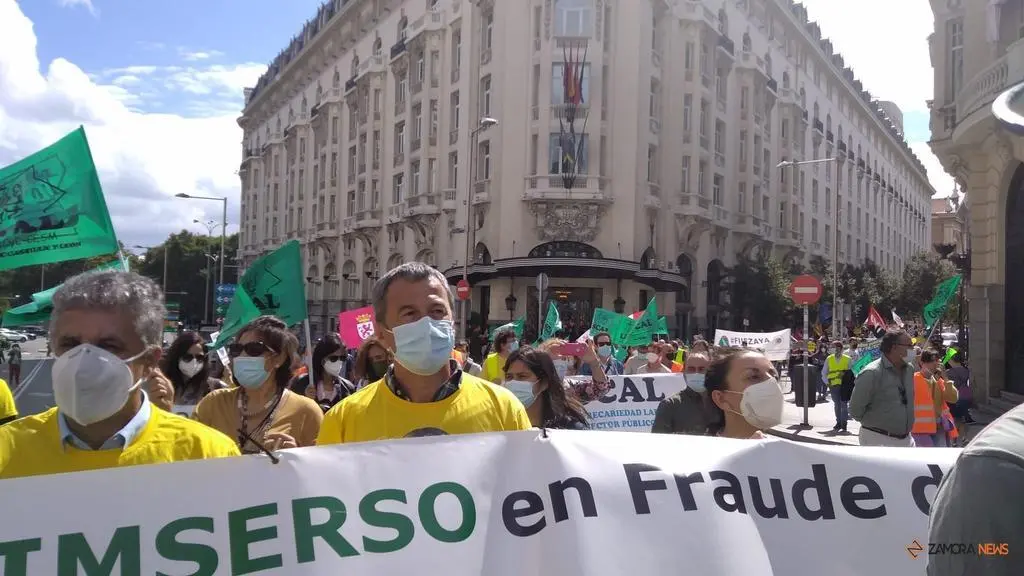Protesta de zamoranos en Madrid contra la temporalidad pública