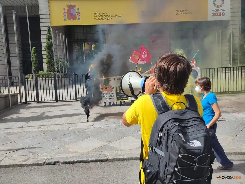 Protesta de zamoranos en Madrid contra la temporalidad pública
