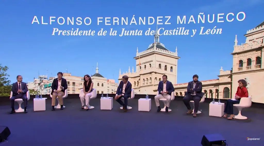 Mañueco durante el sexto día de la convención nacional del PP2