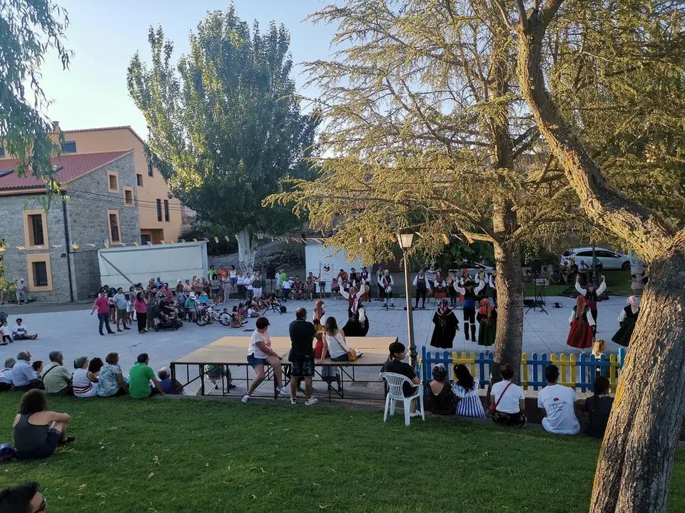 Imagen de archivo de fiestas en Ricobayo. Foto Comisión de Fiestas/Facebook