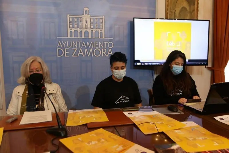 Presentación de los talleres Re-Construcción en el Ayuntamiento de Zamora