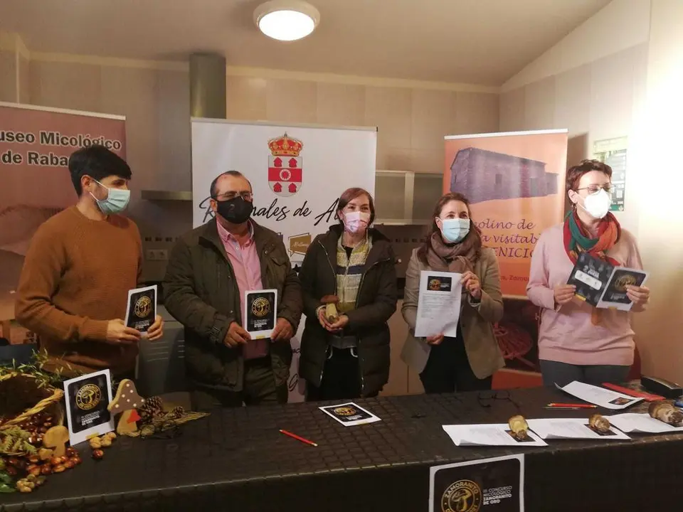 Entrega premios Zamoranito de Oro.