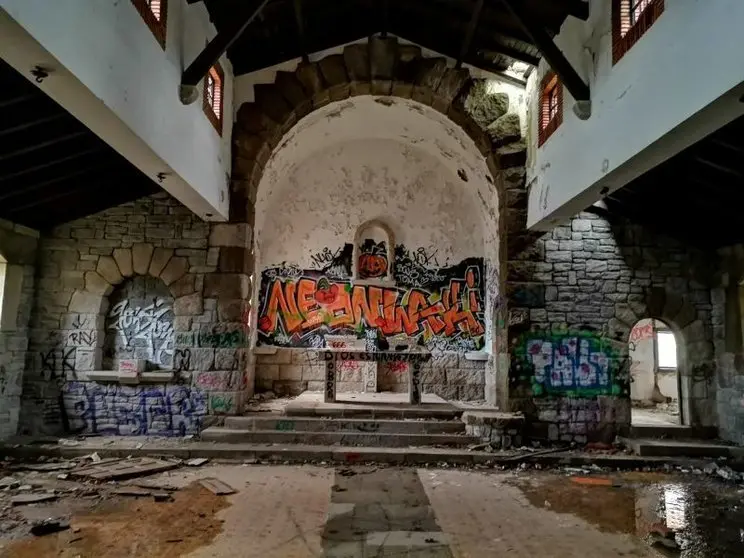 Iglesia del poblado de Castro de Alcañices