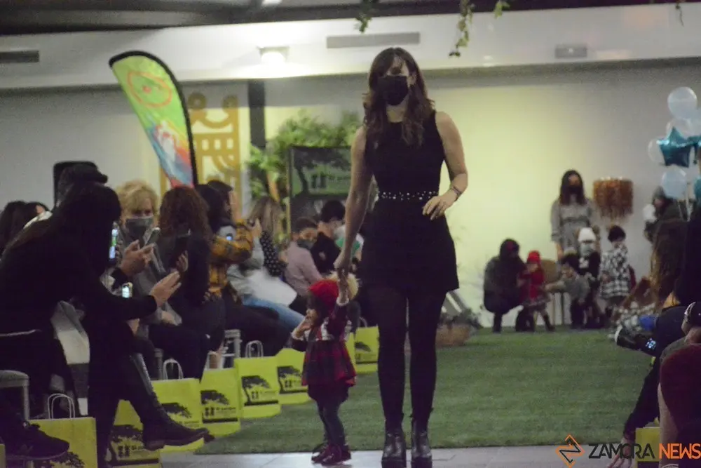 desfile corriendo con el corazón por hugo (12)