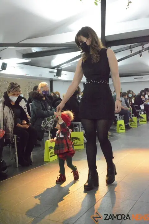 desfile corriendo con el corazón por hugo (16)