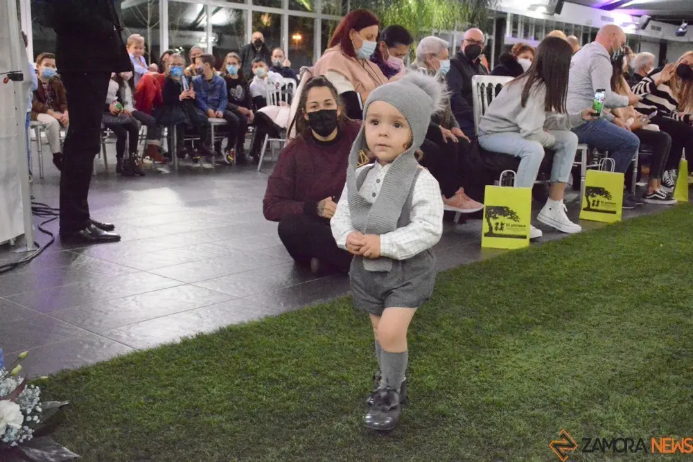 desfile corriendo con el corazón por hugo (98)