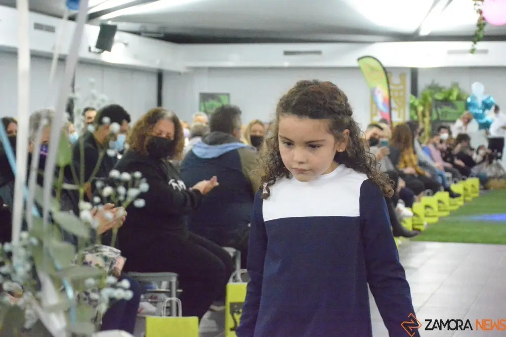 desfile corriendo con el corazón por hugo (120)