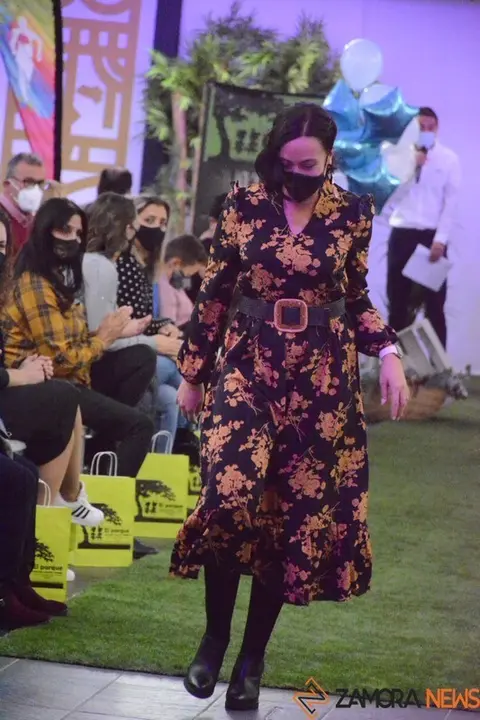 desfile corriendo con el corazón por hugo (170)