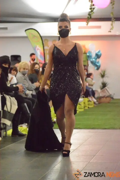 desfile corriendo con el corazón por hugo (176)