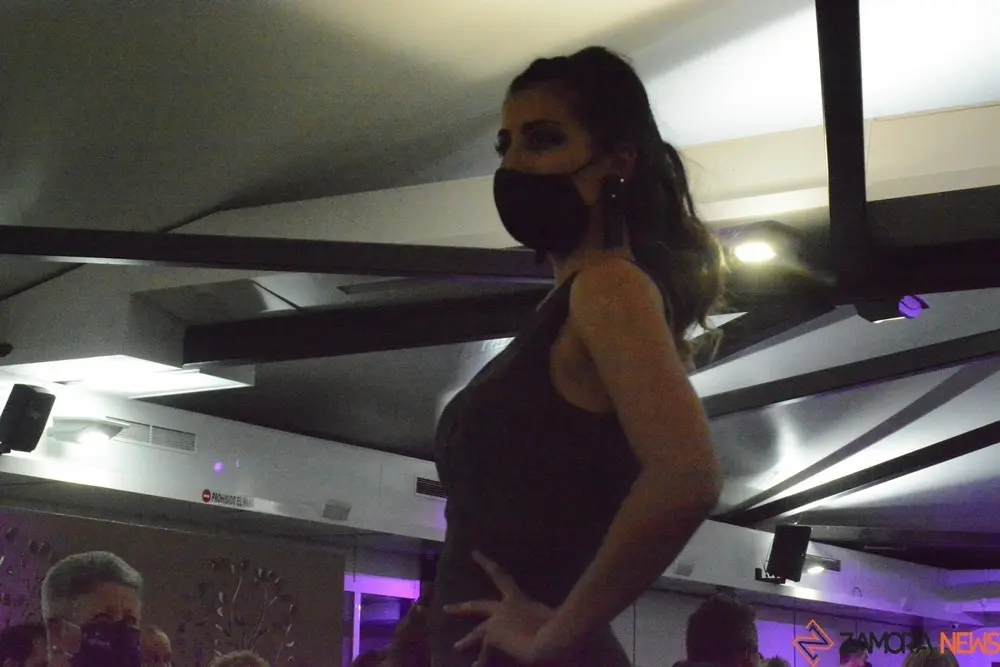 desfile corriendo con el corazón por hugo (196)