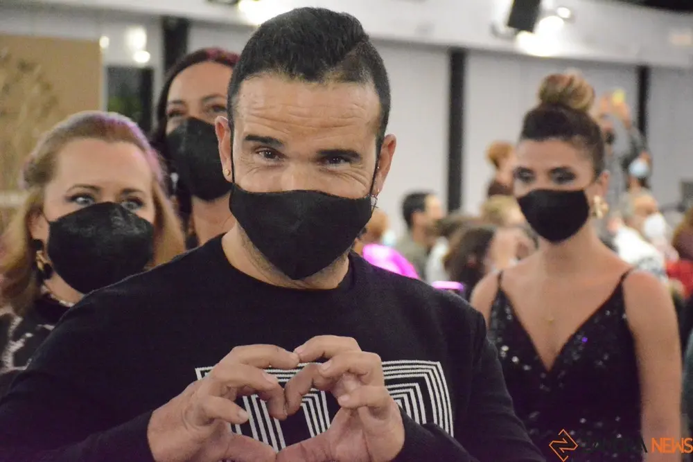 desfile corriendo con el corazón por hugo (204)
