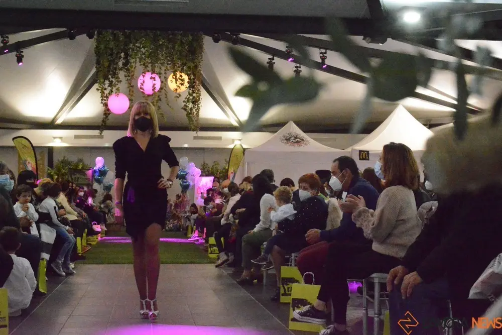 desfile corriendo con el corazón por hugo (245)