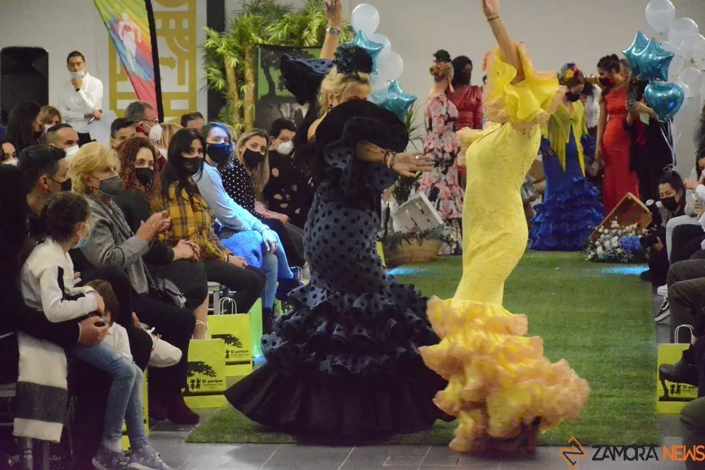 desfile corriendo con el corazón por hugo (300)