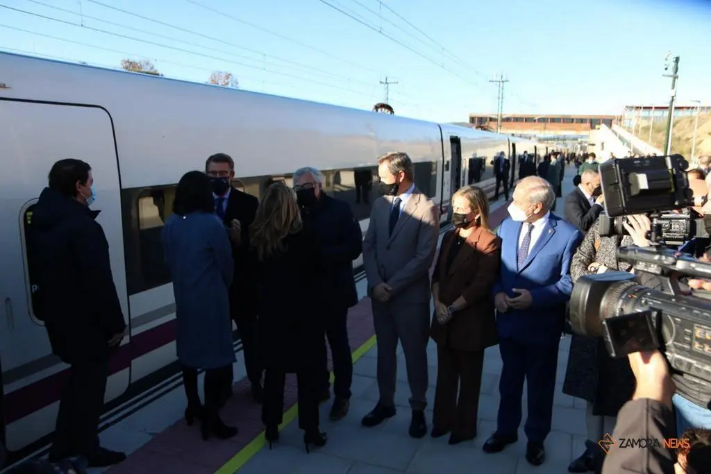Viaje inaugural de prueba del nuevo tramo cde alta velocidad Pedralba de la Pradería-Ourense (10)