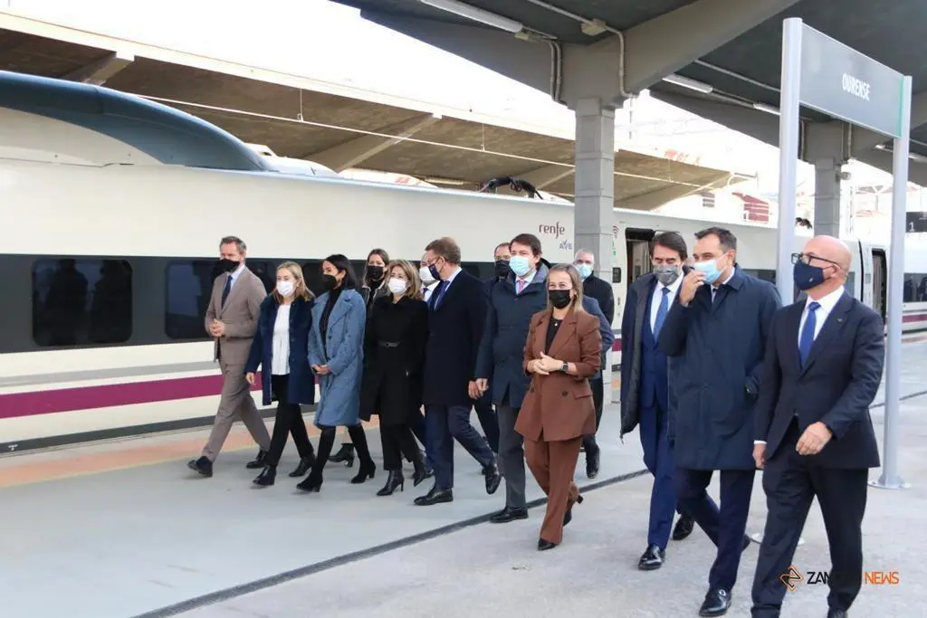 Viaje inaugural de prueba del nuevo tramo cde alta velocidad Pedralba de la Pradería-Ourense (15)