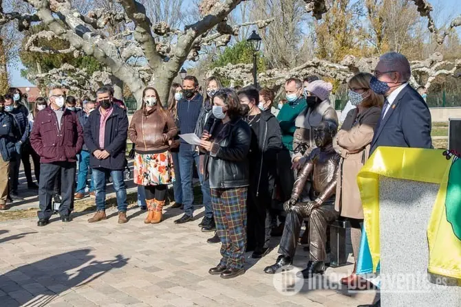 Un momento del acto en recuerdo de Sara Bravo. Foto Interbenavente