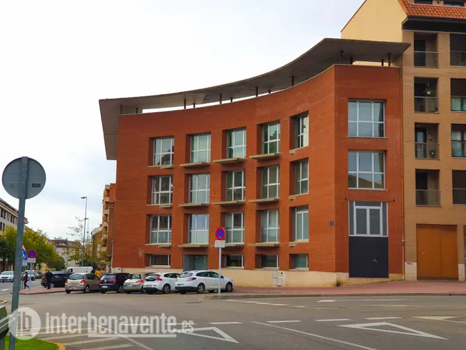 Edificio El Ferial. Foto Interbenavente