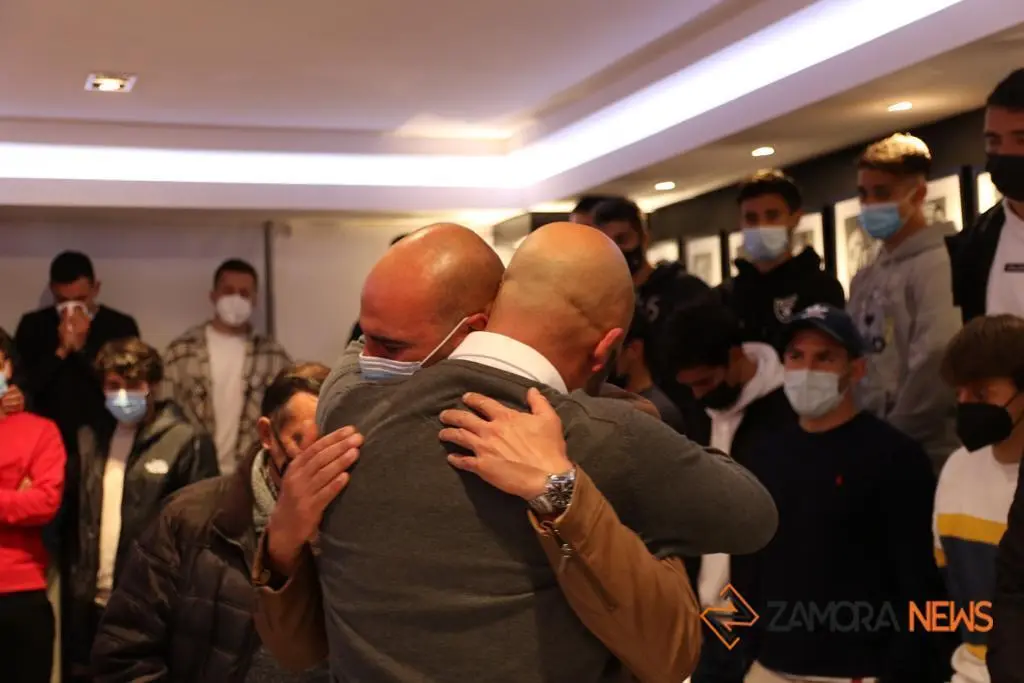 730ee3d8-605d-43de-a0cf-f94b99e5d60e