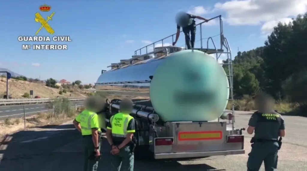guardia civil operaciones transporte ilegal