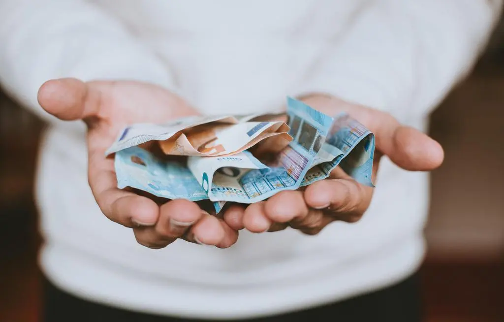 Foto archivo dinero