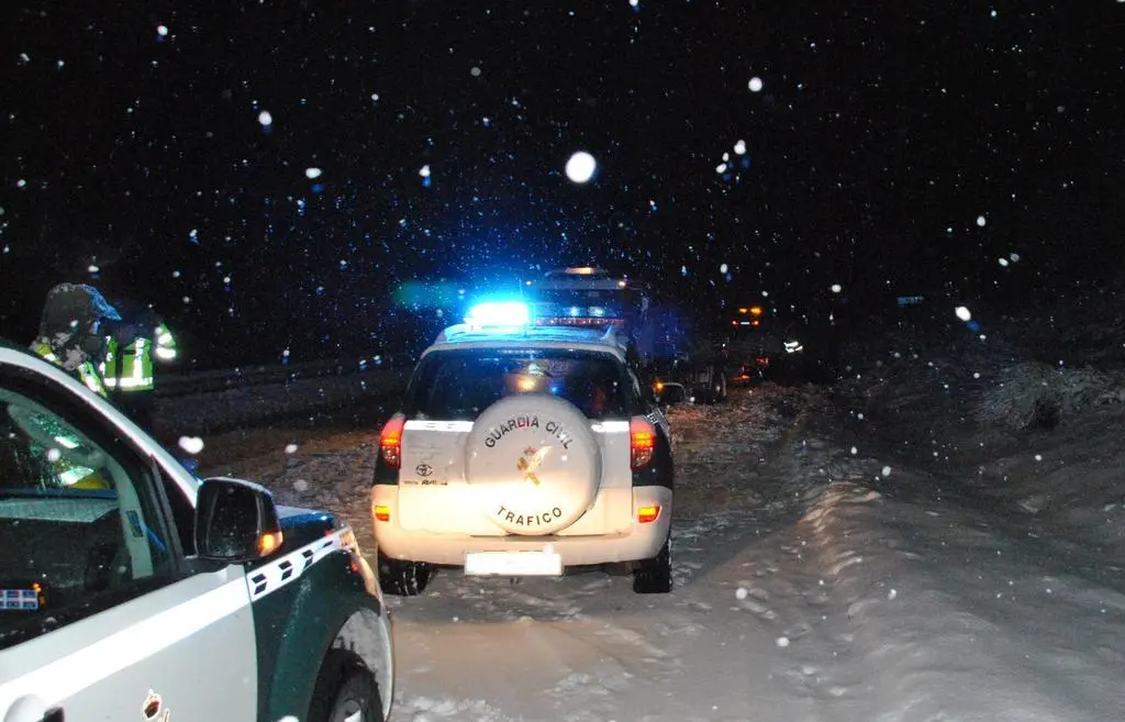 Foto archivo temporal nieve