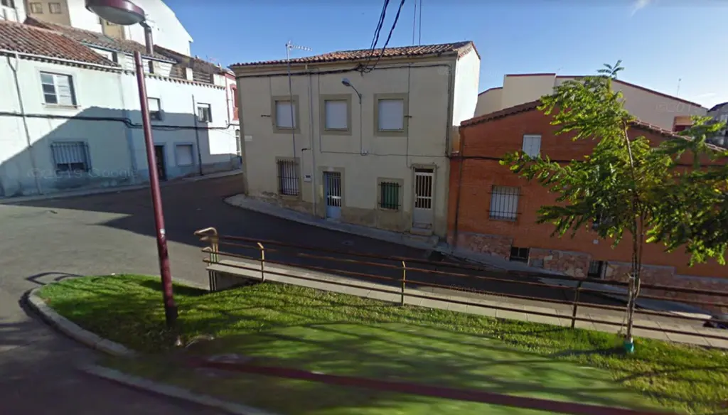 Zona plaza La Luna