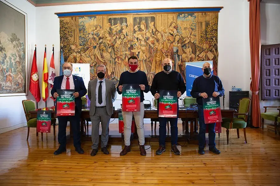 Presentación campaña Comercio de Toro