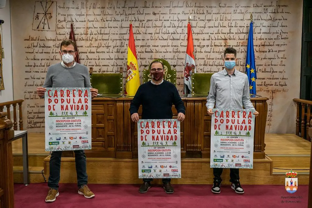 Presentación de la Carrera Popular de Navidad en el Ayuntamiento de Benavente