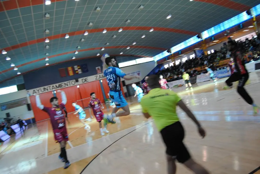 Balonmano Zamora. | FOTO: Héctor Barrueco