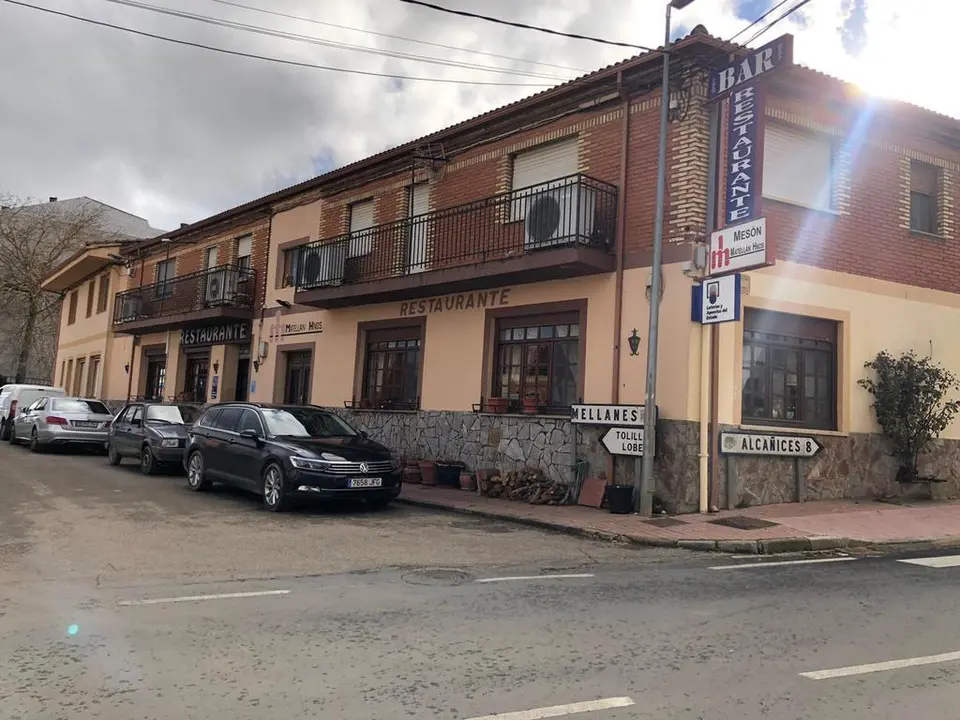 Restaurante "Matellán Hermanos" en Rabanales