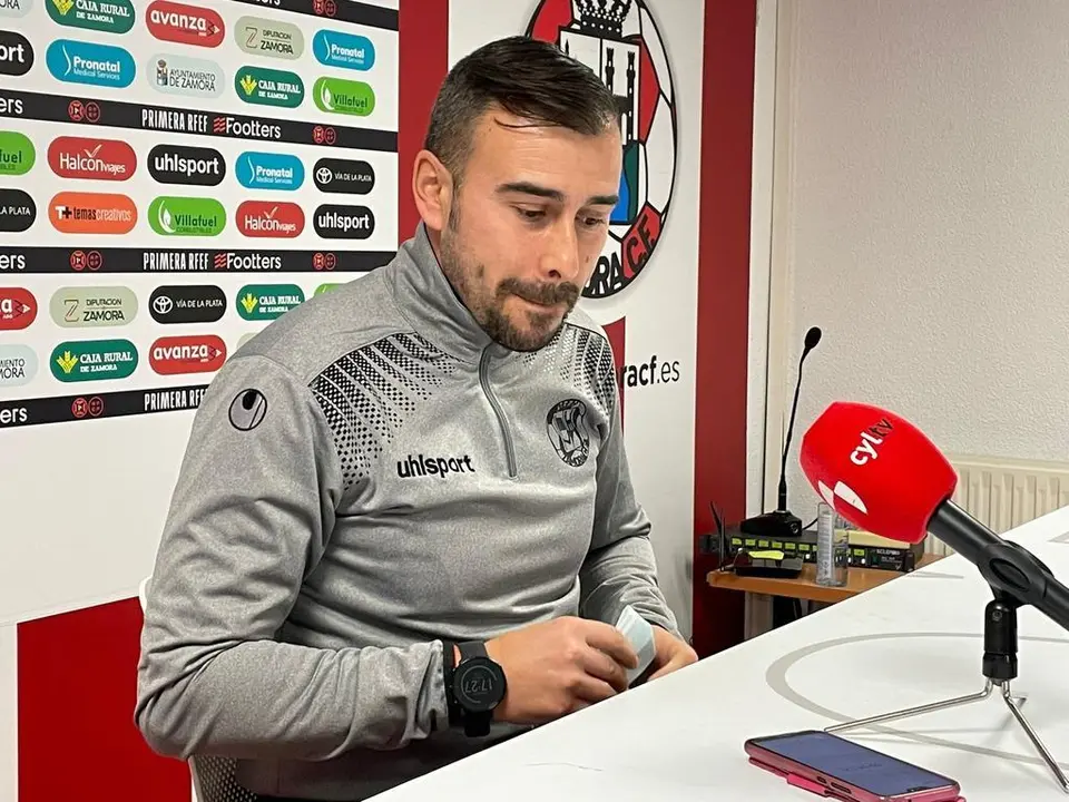 Yago Iglesias, entrenador del Zamora CF.