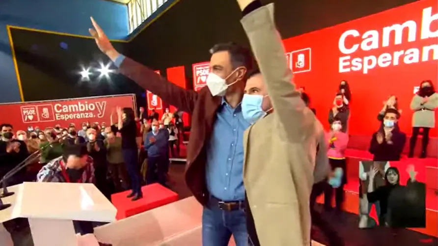 pedro Sánchez y Luis Tudanca en el Comité Federal del PSOE