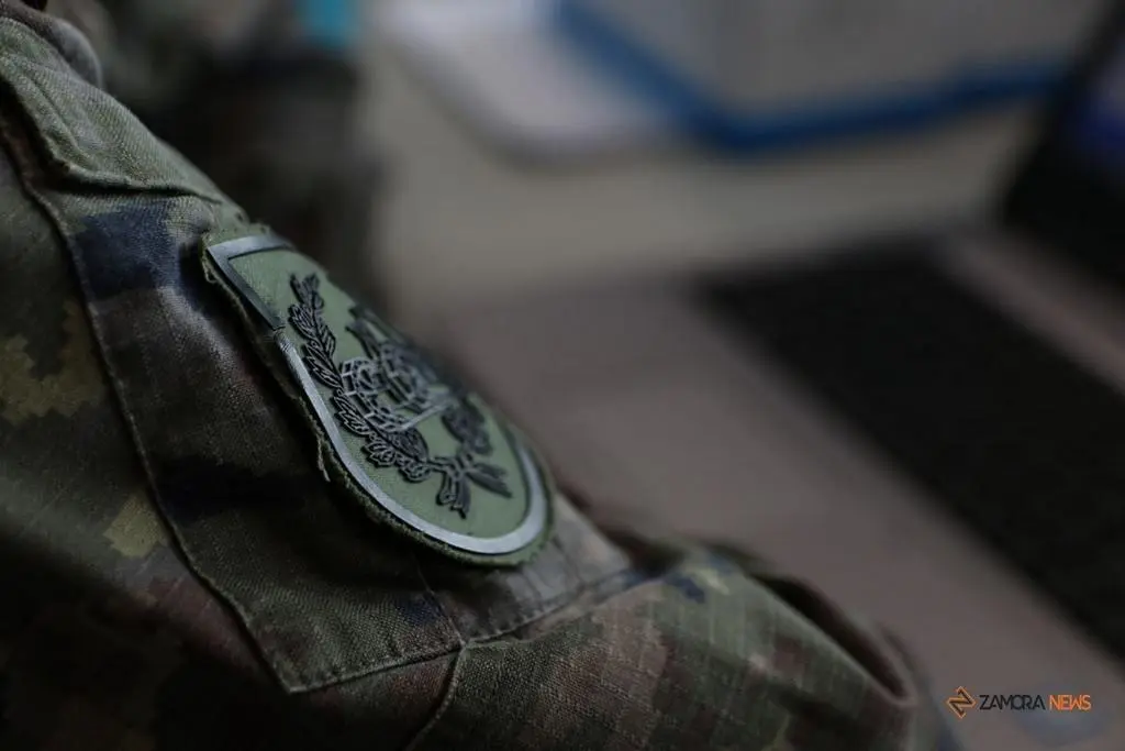 Militares de refuerzo en la campaña de vacunación de la tercera dosis