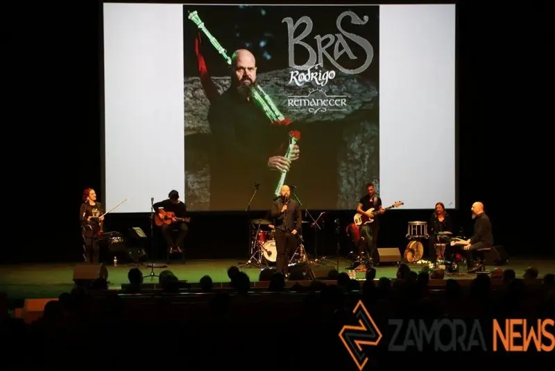 Actuación de Bras Rodrigo en el Ramos Carrión. Foto Marcos Vicente