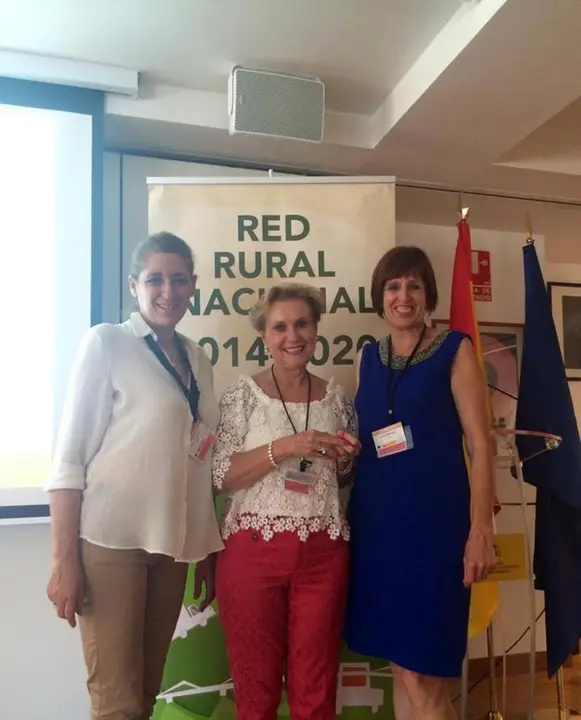 Rita Mateos, secretaria general de AFAMMER; Carmen Quintanilla, presidenta nacional AFAMMER y Carmen Inglés, presidenta de AFAMMER-Murcia