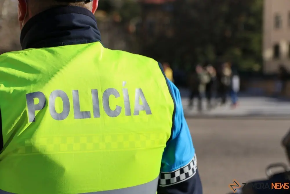 Zamora se Motauriza (75)