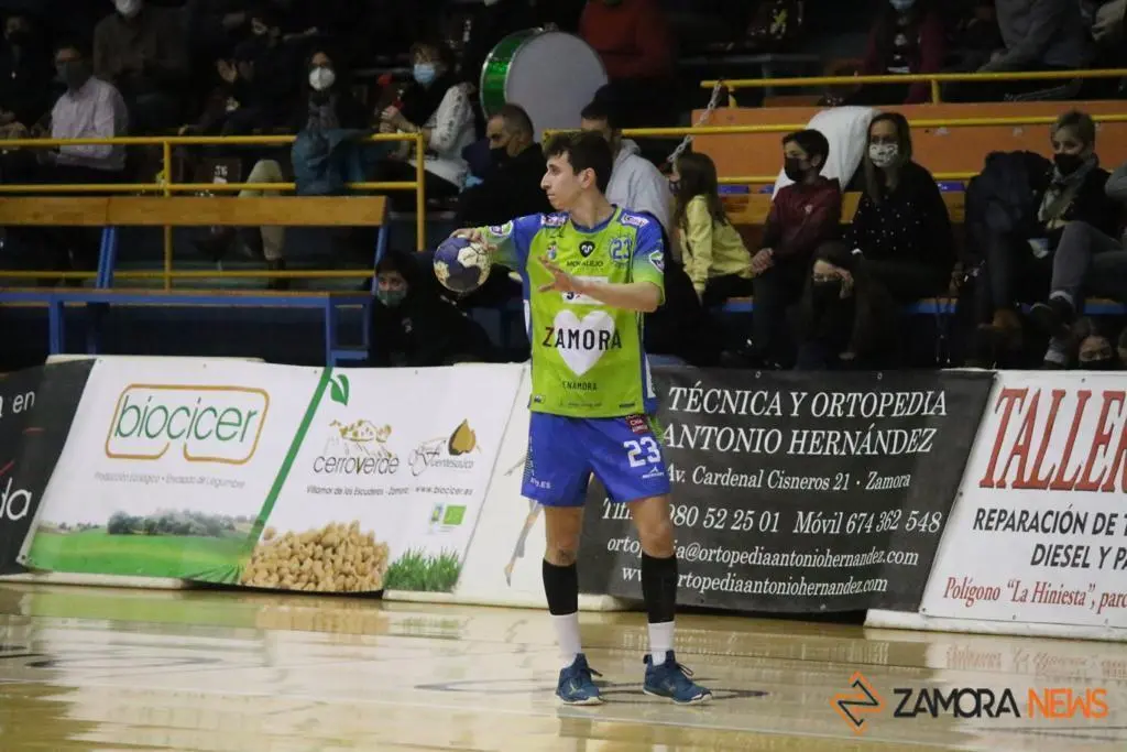 33a37b36-35b7-44fd-9da7-66d3f79bc3c6