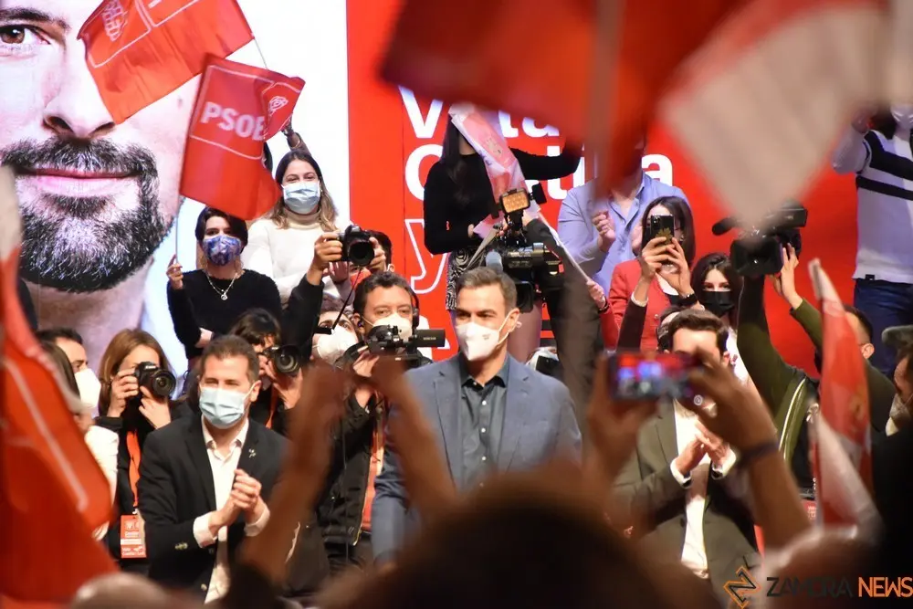 PSOE (65)