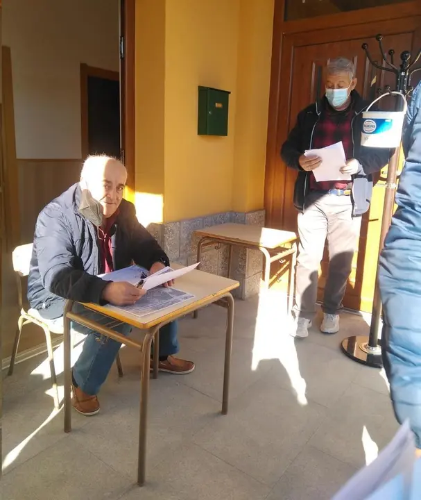 Momento del sorteo de quiñones en Mombuey. Fotografía: CEDIDA