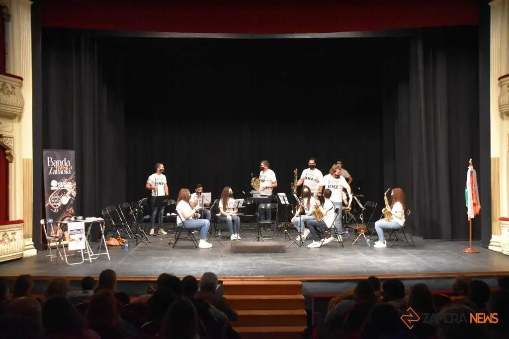 57c6b5dd-968f-4422-911e-3c467d9b5925