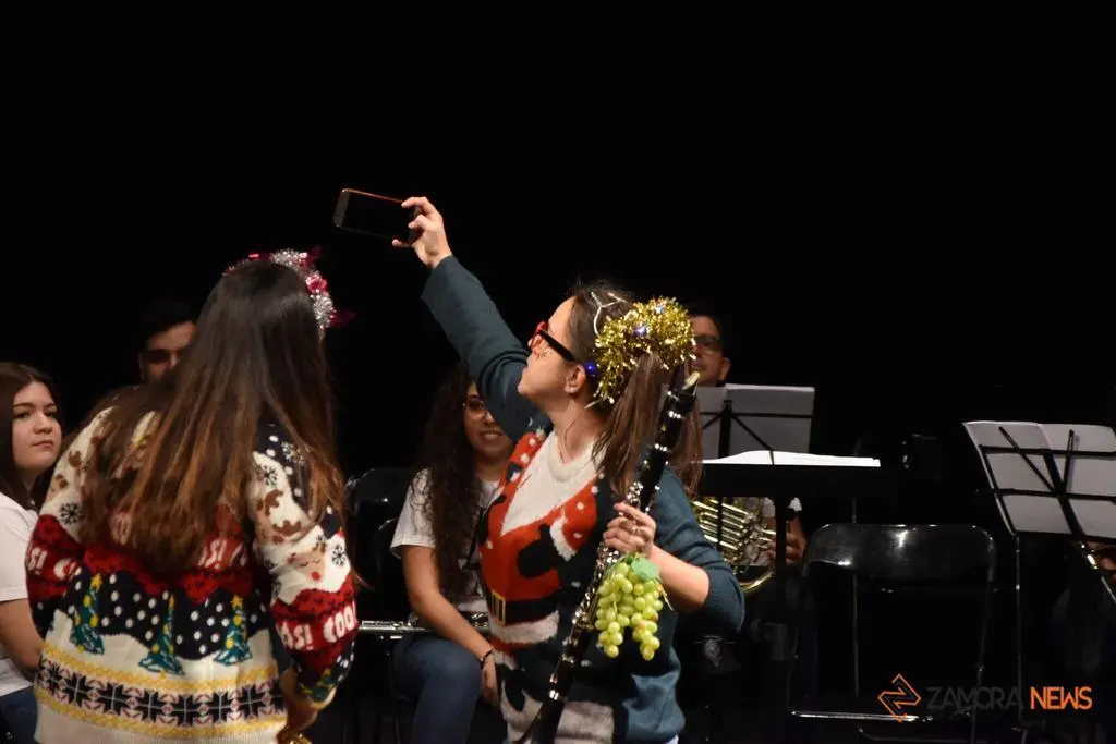 64cb2b38-2ddf-4dd8-b42e-8b37ca400657