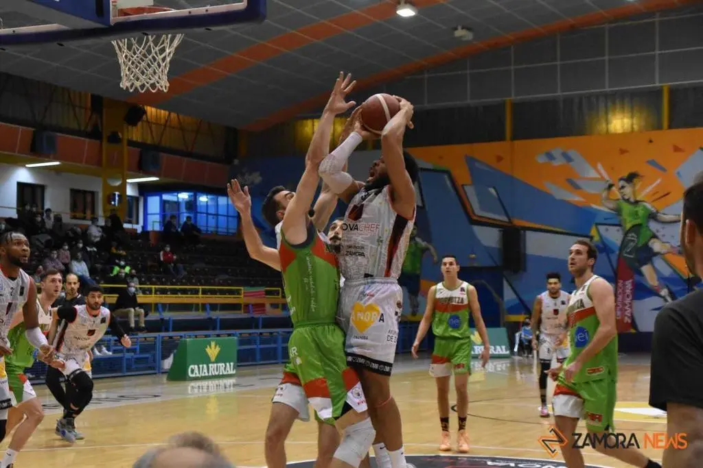 CB Zamora
