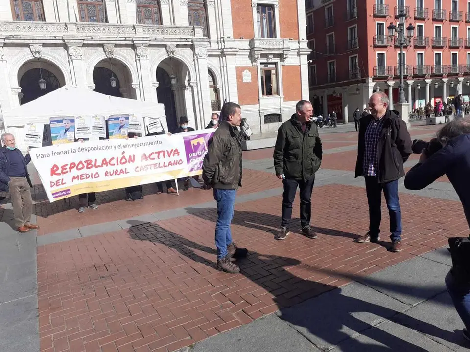 Baldoví pide el voto para la coalición Partido Castellano-TC-Recortes Cero