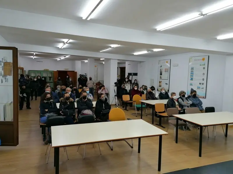 Reunión en Villafáfila por la falta de pediatras