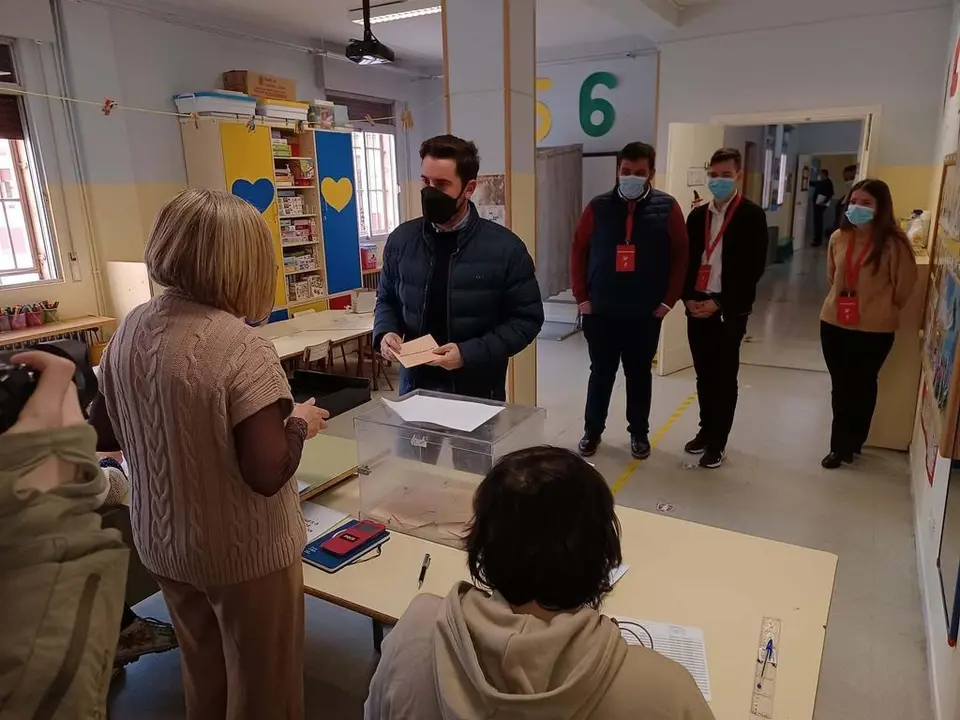 02 PSOE ZAMORA. Antidio Fagúndez votación 13F22