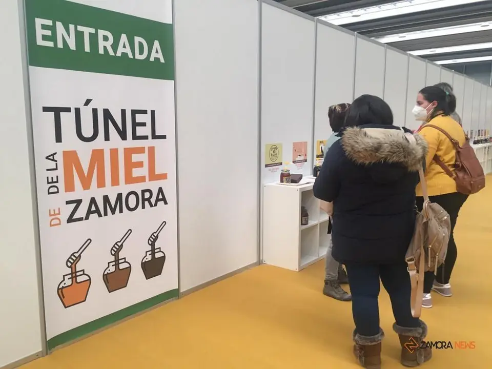 III Feria Internacional Apícola (9)