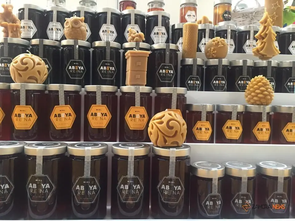 III Feria Internacional Apícola (10)