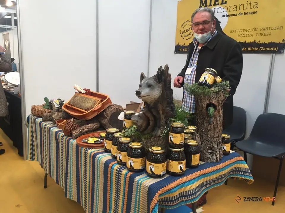 III Feria Internacional Apícola (10)